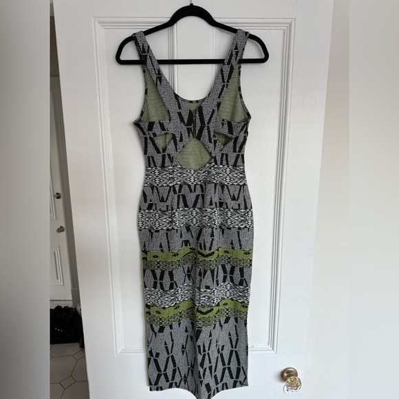 Silence + Noise Bodycon Dress with Cutout Detail - Picture 4 of 4